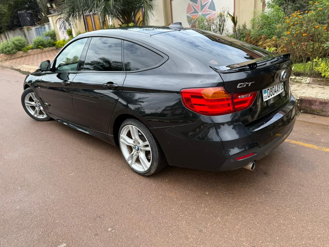 BMW 320i GT IT