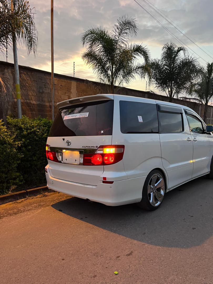 Alphard IT
