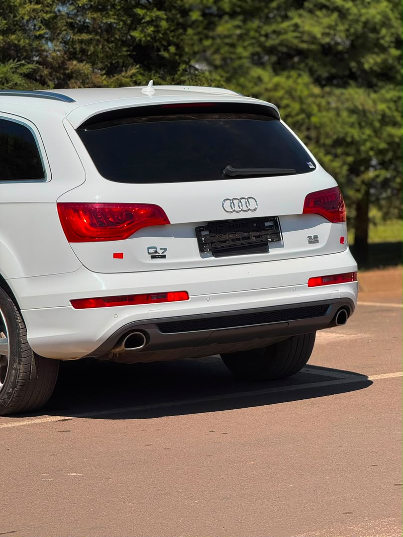 Audi Q7 it